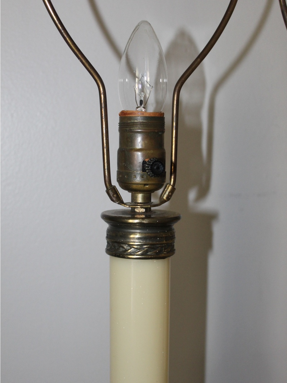 Pair of Cream Glass and Brass Column Table Lamps - Picture 4 of 7